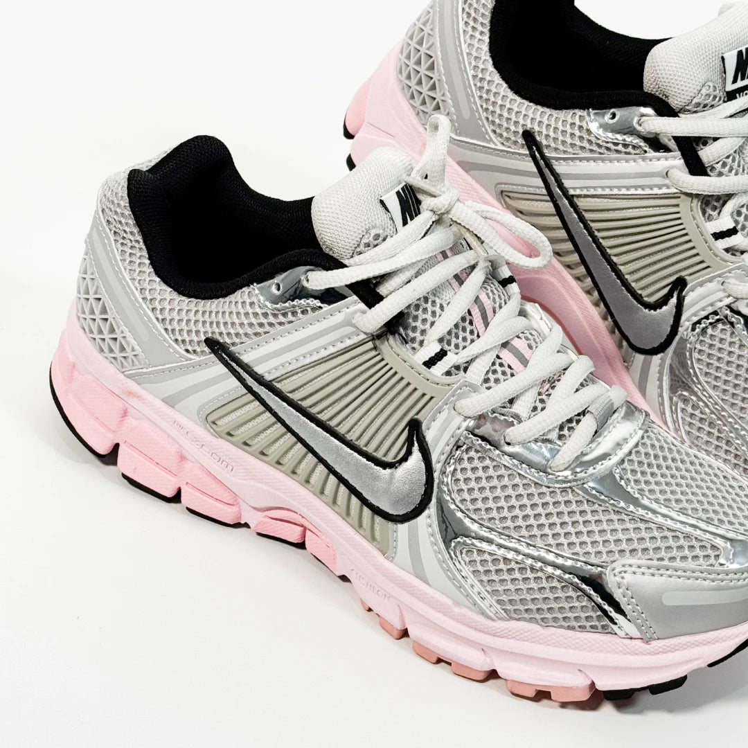 Nike Vomero 5 Plateado-Rosado