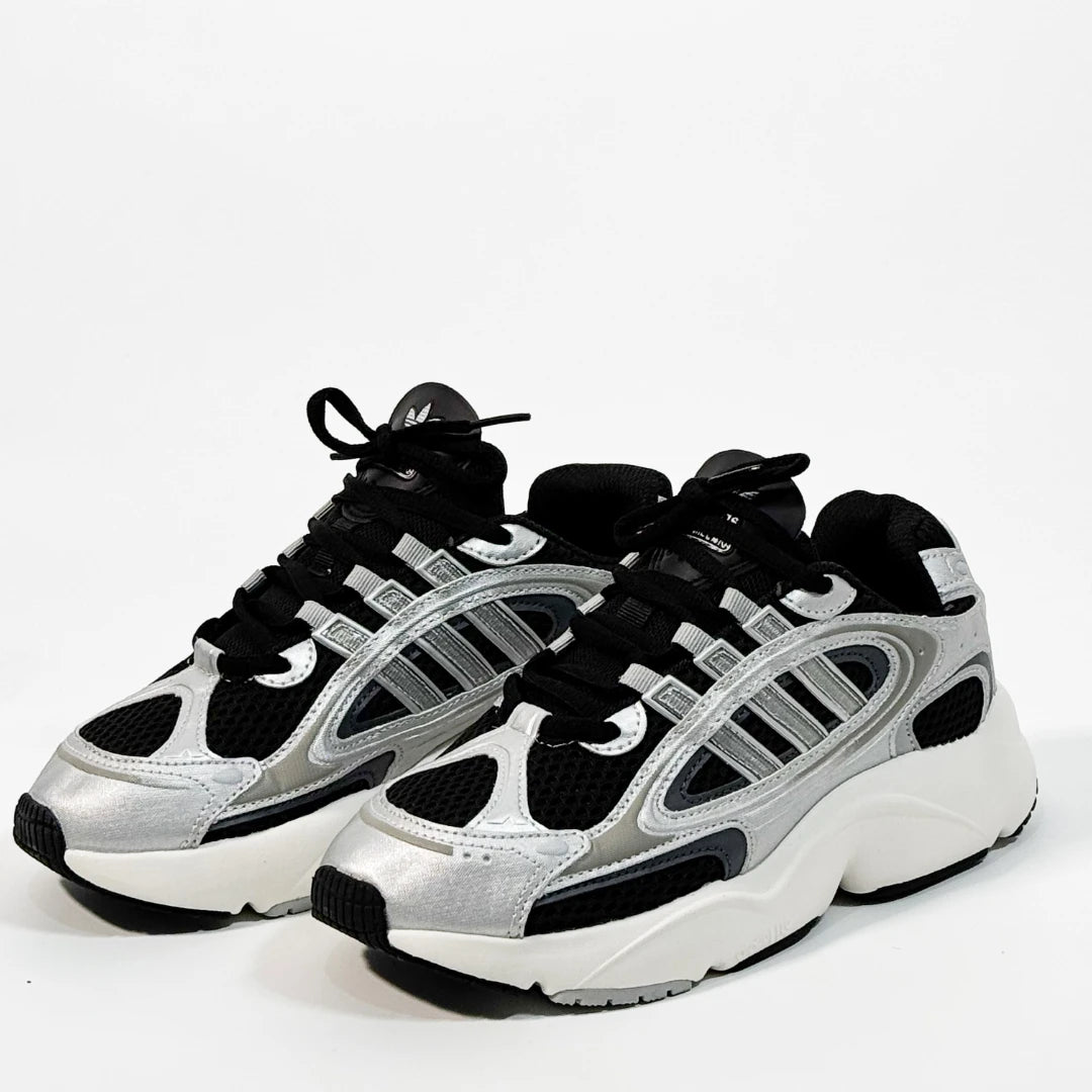 Adidas Ozmillen Plateado-Negro