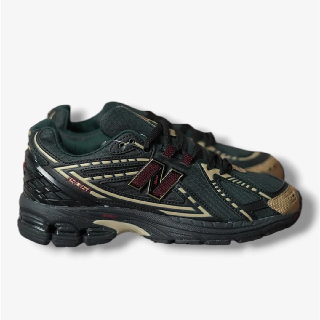 New Balance 1906R Kith Black