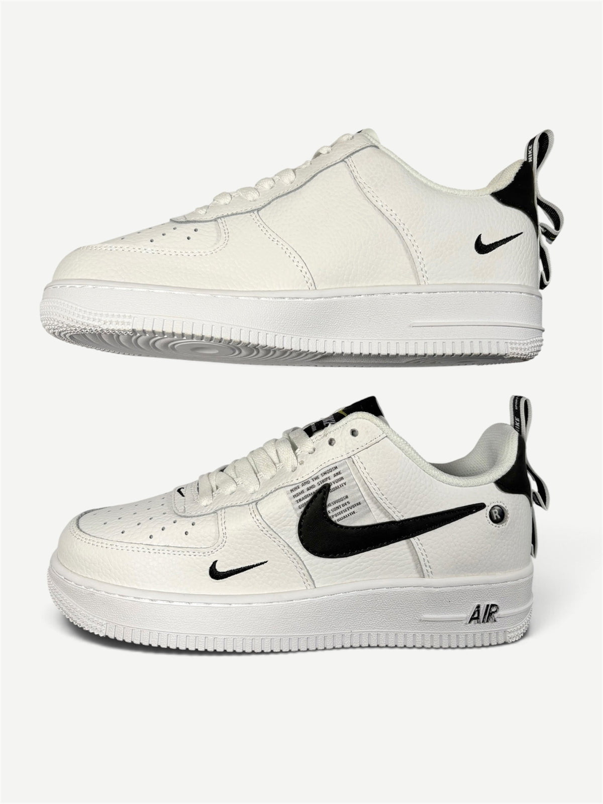 35 - Nike Air Force 1 White Black